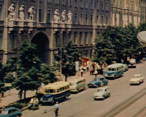 Площадь Тевелева, ныне Проституции..., тьфу Конституции в Харькове, 60-е годы