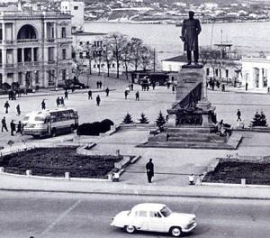 Площадь Нахимова в Севастополе, 60-е годы. Фото с sev-transport.ucoz.ru